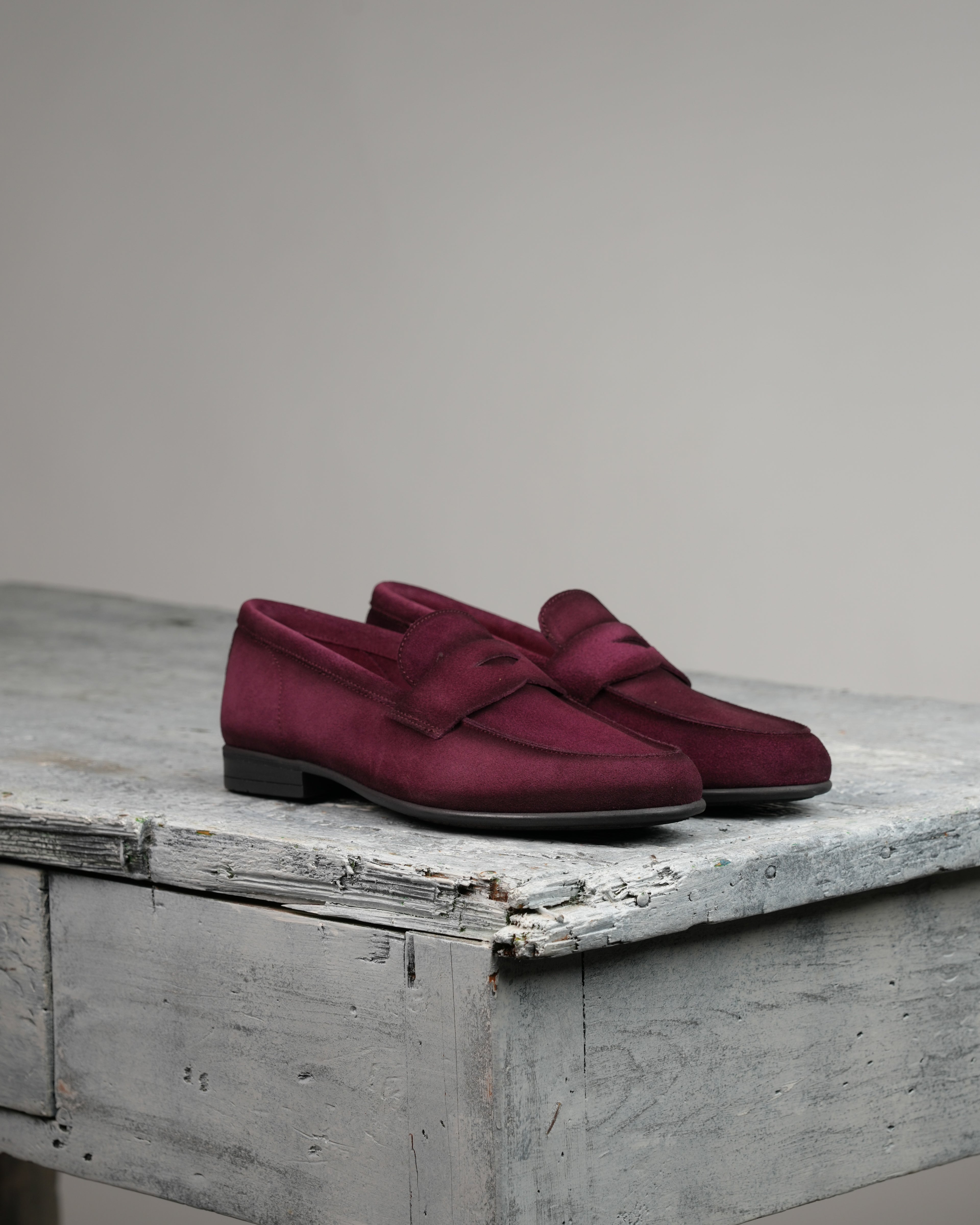 Marechiaro penny loafers in suede burdo