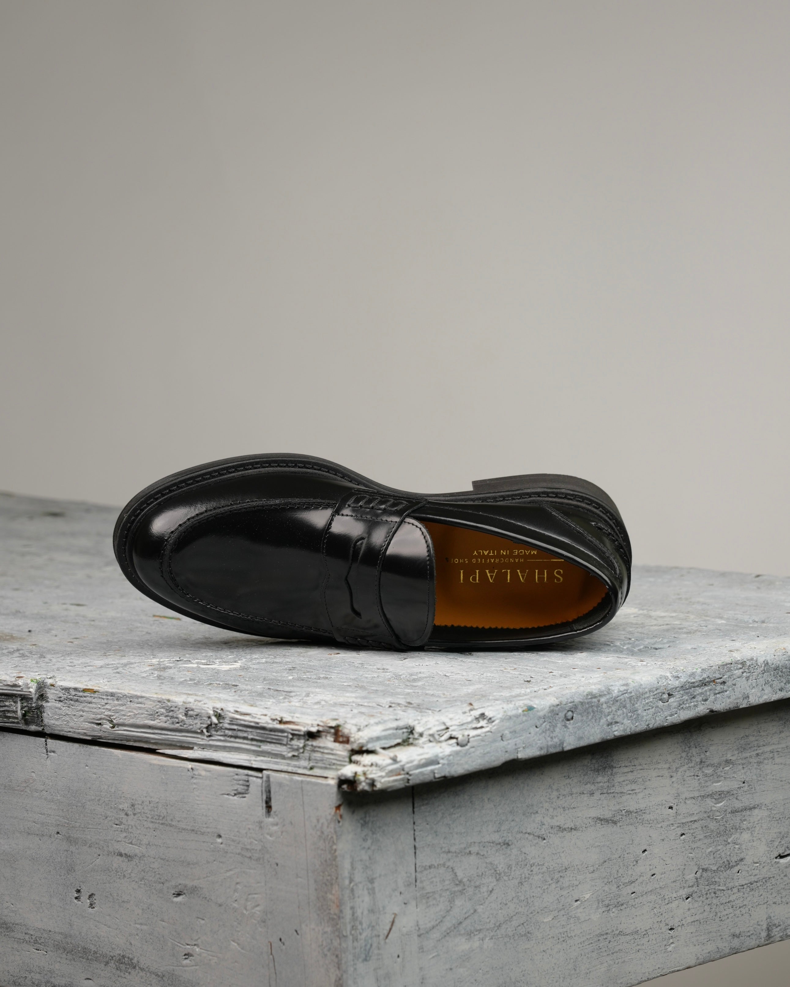 SHALAPI Chester 1.1 penny loafers for men in shiny balck
