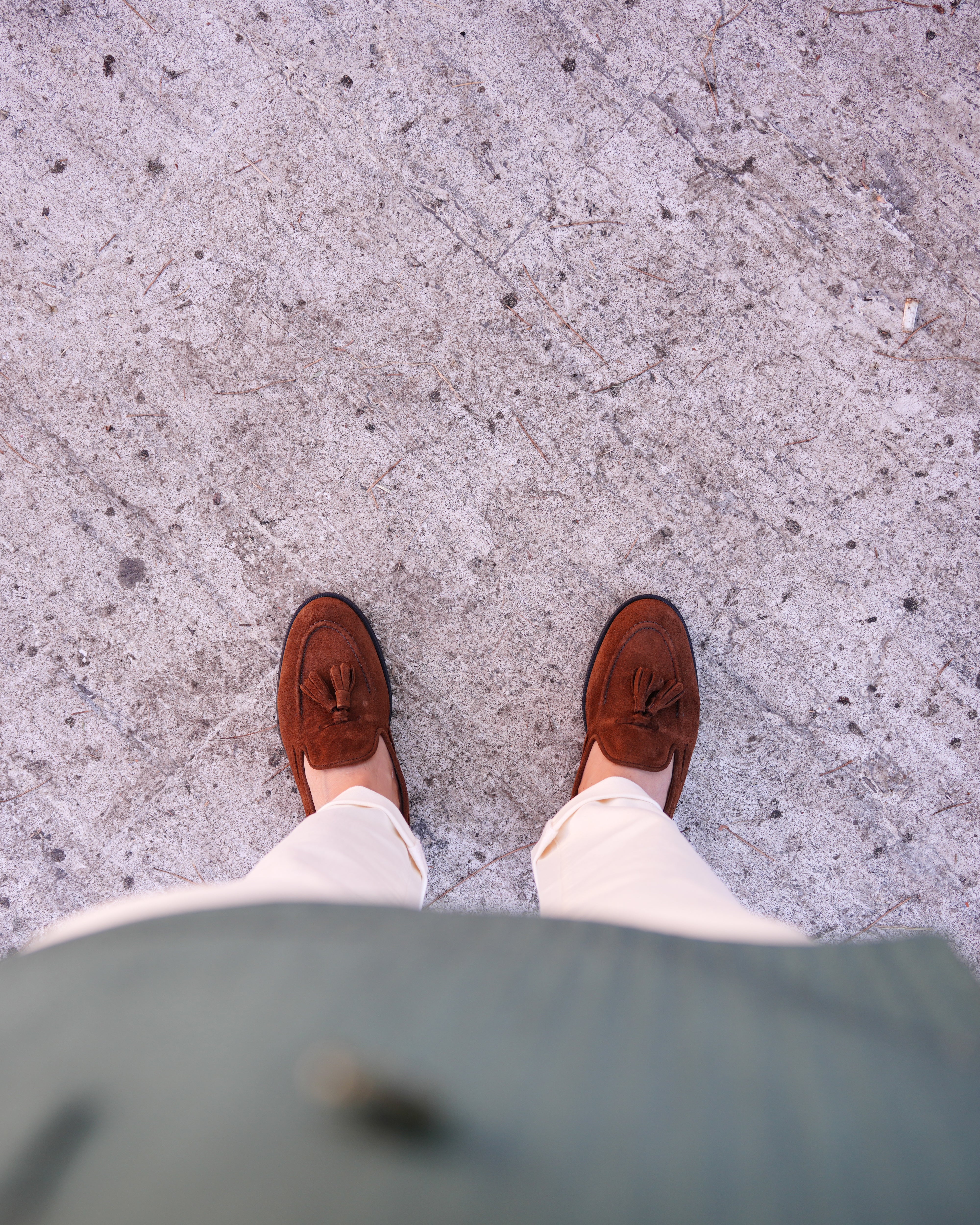 SHALAPI Bari 1.1 tassel loafers for men in suede leather in camel