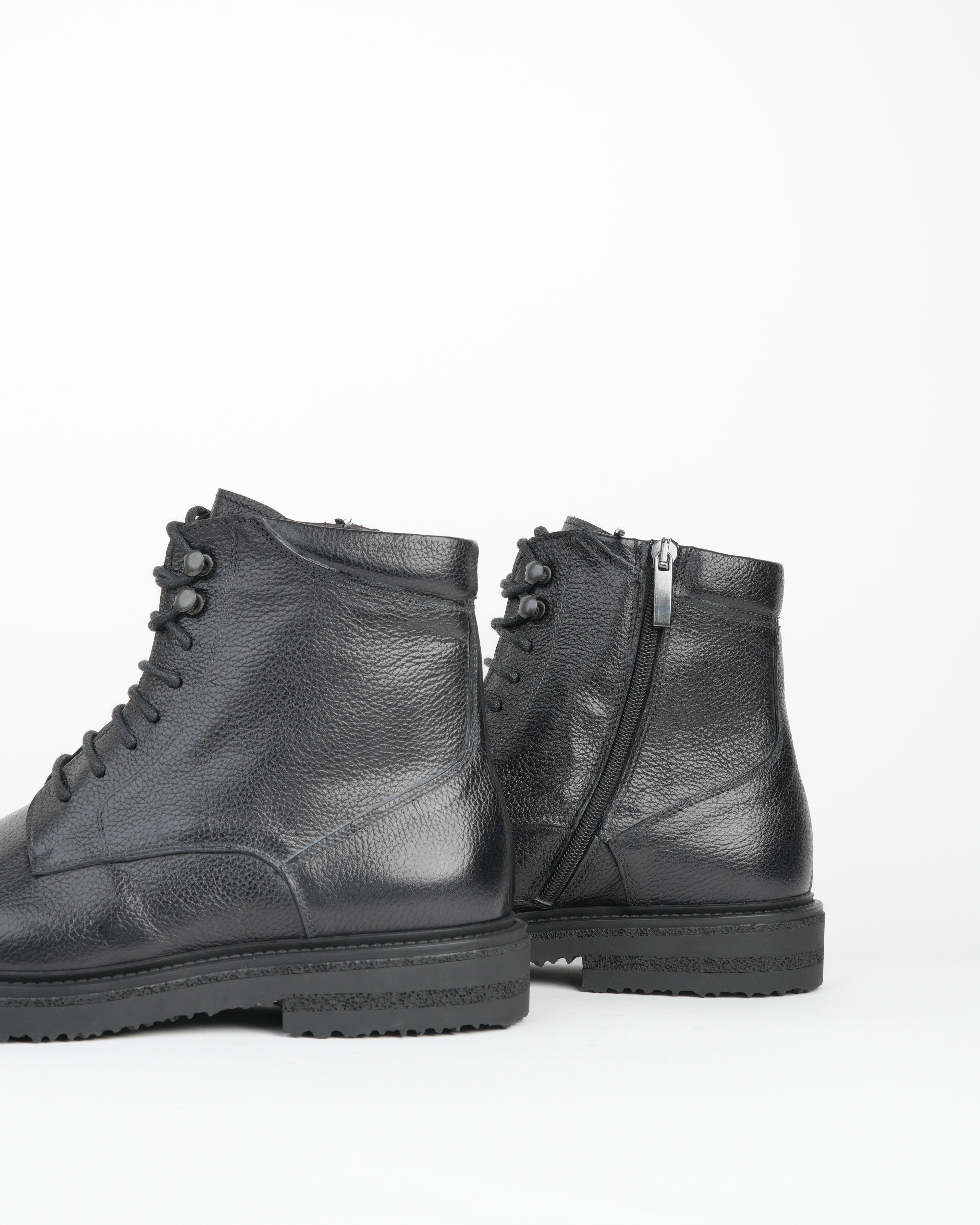 SHALAPI luxury 1.1 plain toe boots in full grain leather in black