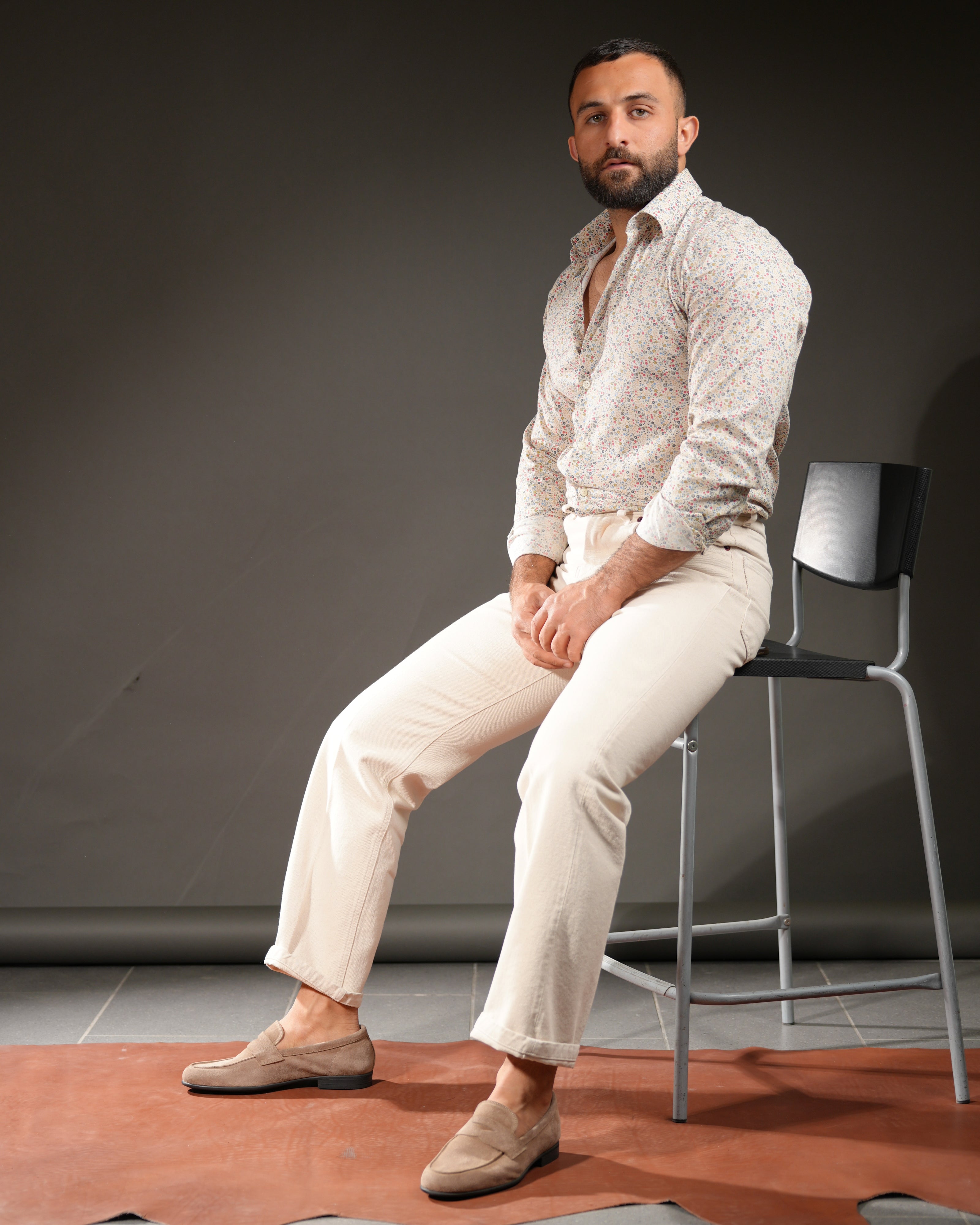 Marechiaro penny loafers in suede beige
