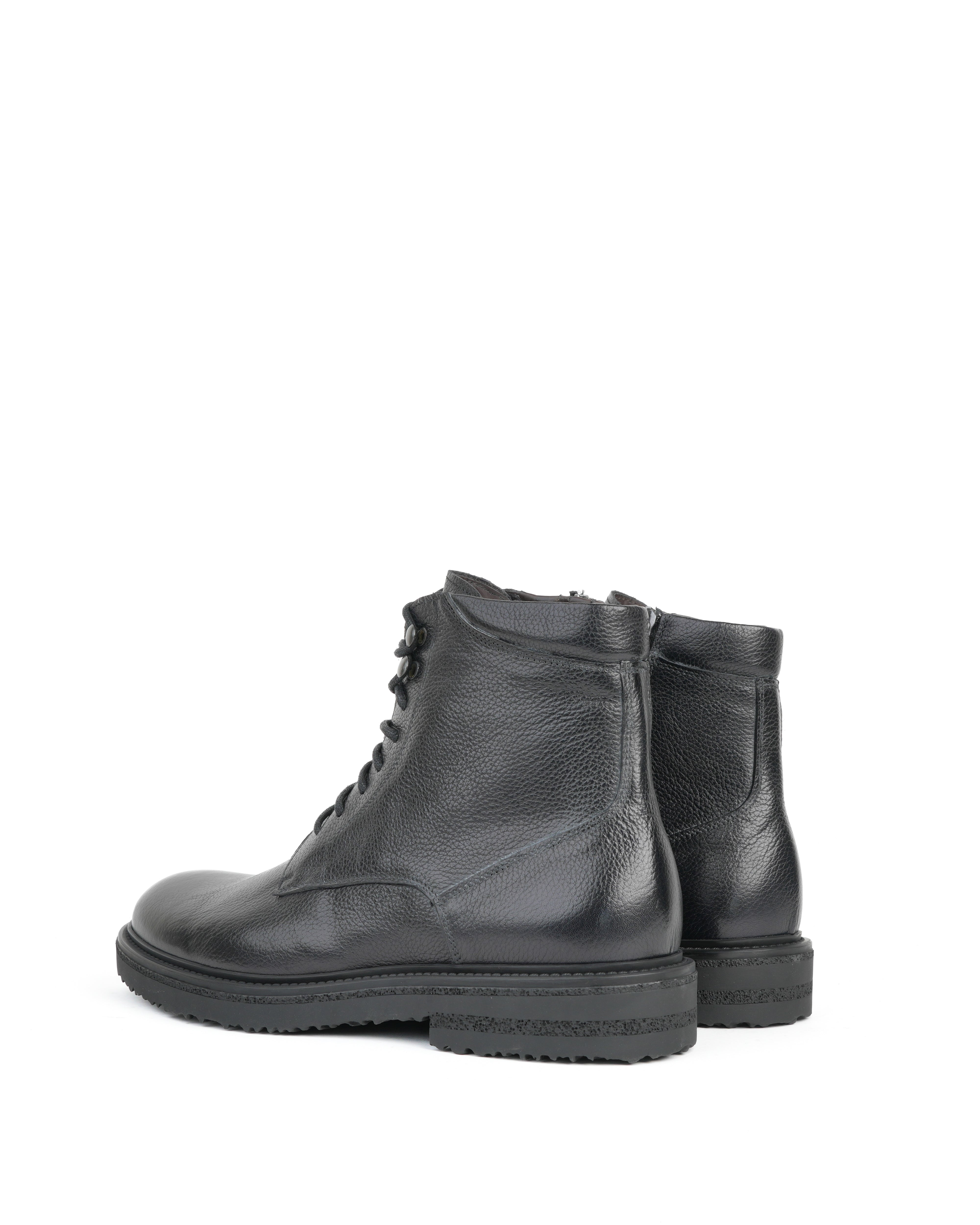 SHALAPI luxury 1.1 plain toe boots in full grain leather in black