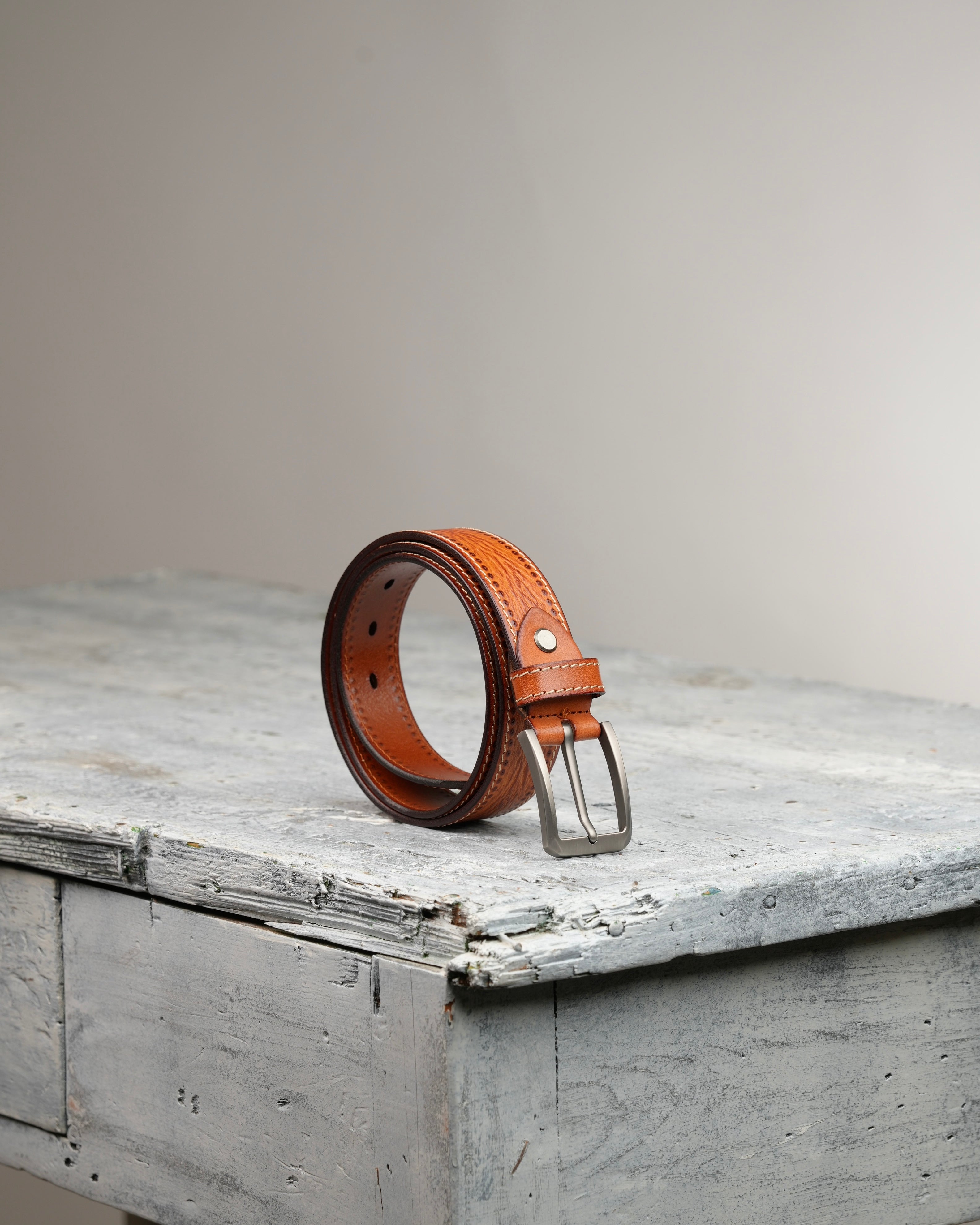 SHALAPI Genuine leather belts in Camel